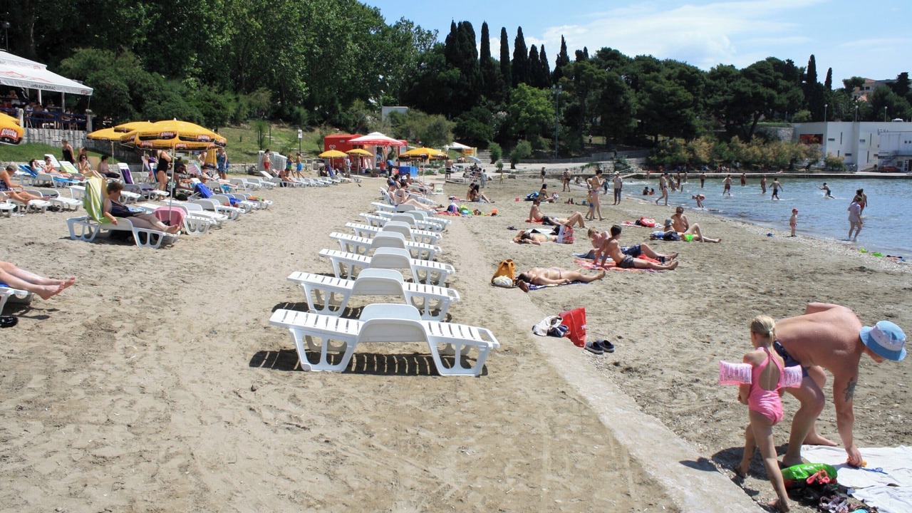 Photo of Others in Bacvice
