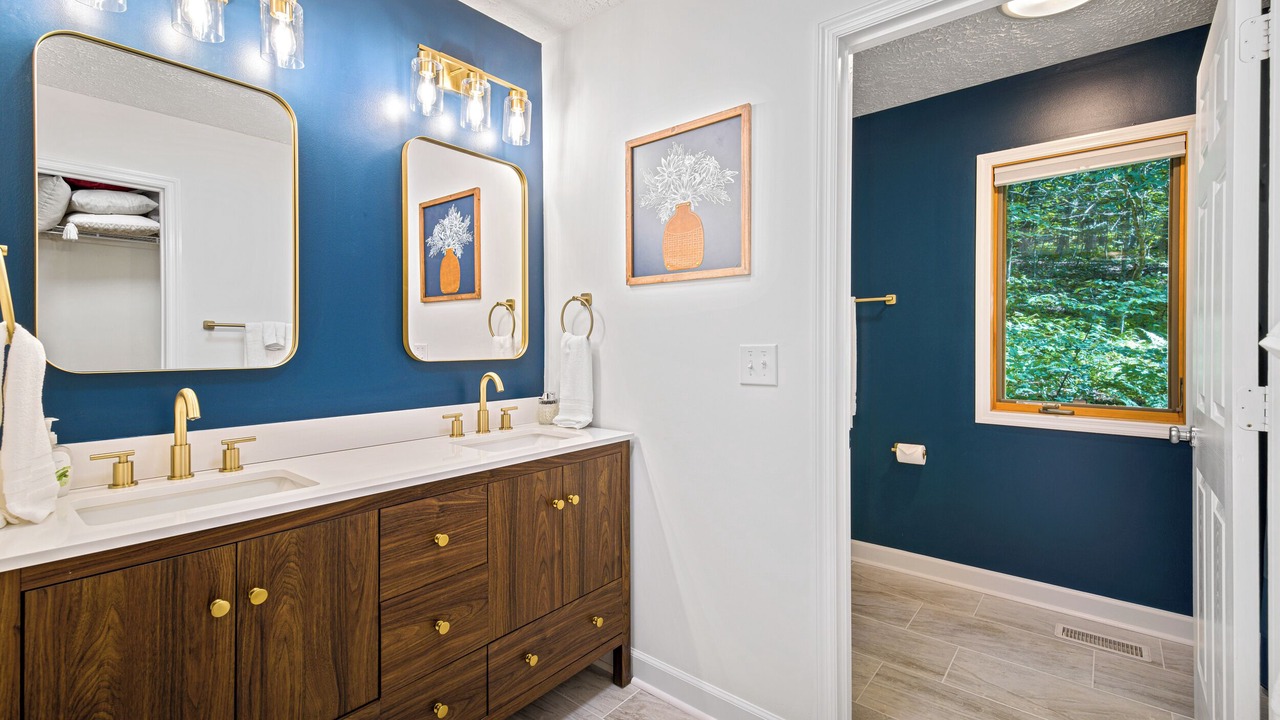 Photo of Bathroom in Nellysford
