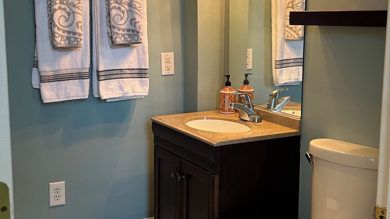 Photo of Bathroom in Mosby