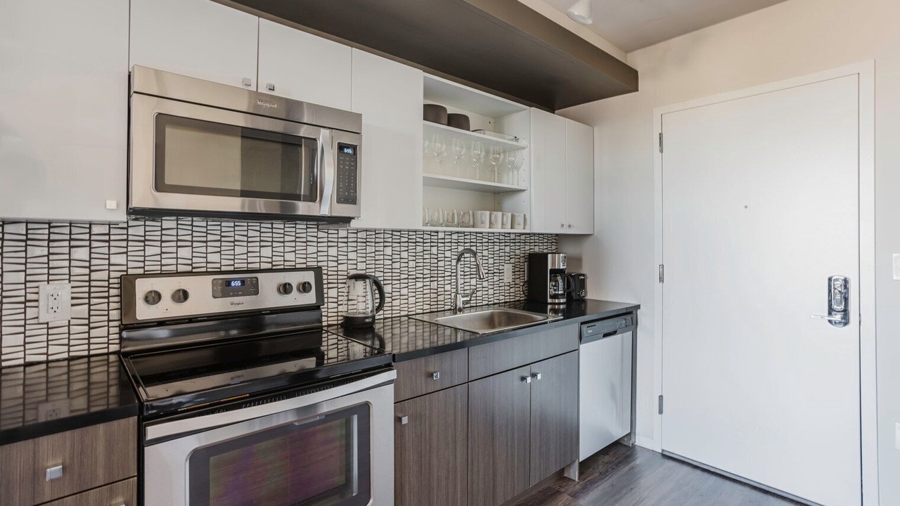 Photo of Kitchen in Theatre District