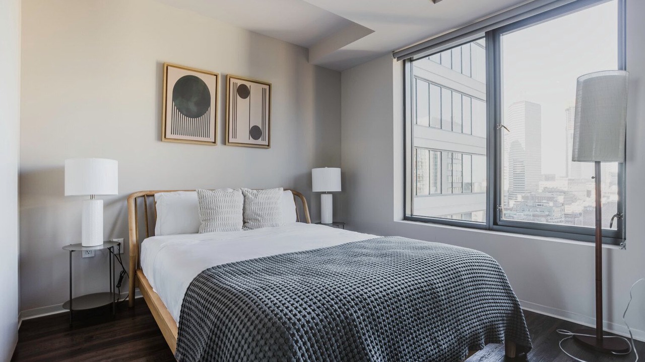 Photo of Bedroom in Theatre District