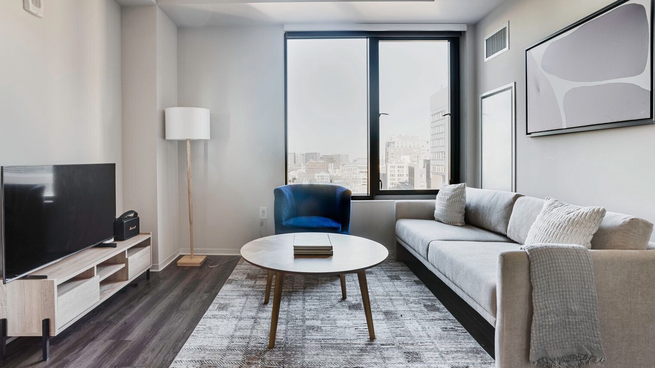Photo of Livingroom in Theatre District