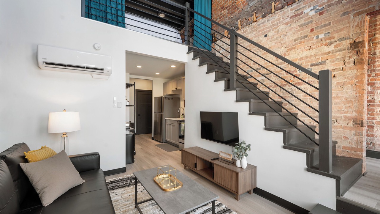 Photo of Livingroom in Wabash