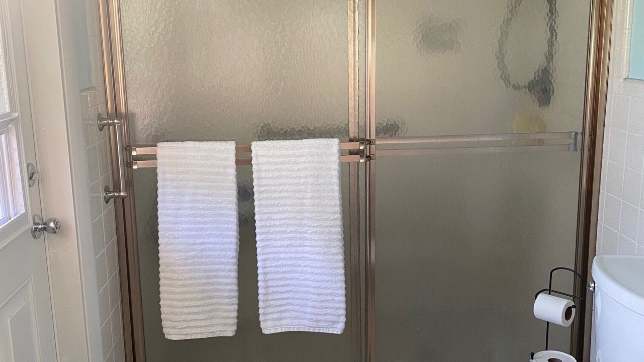 Photo of Bathroom in Cocoa Isles