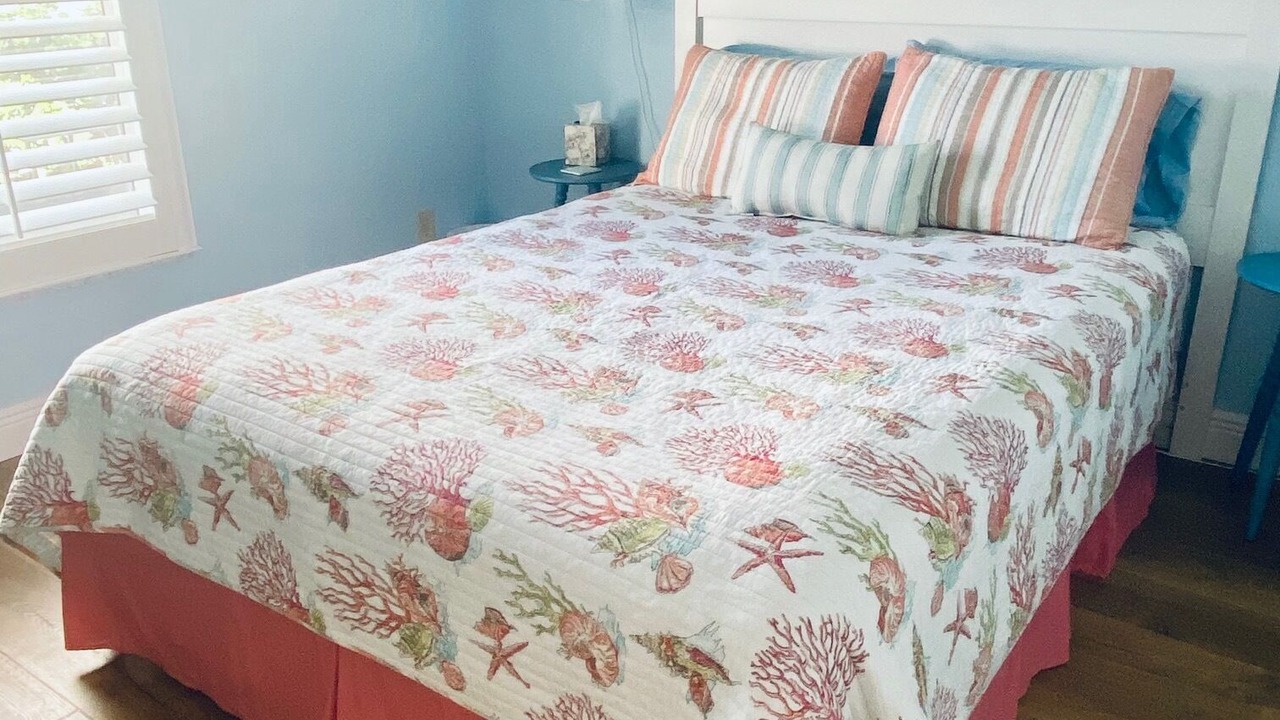 Photo of Bedroom in Cocoa Isles