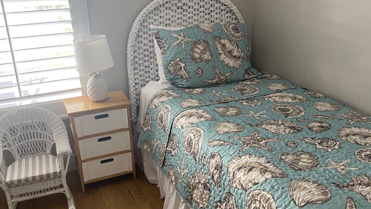 Photo of Bedroom in Cocoa Isles
