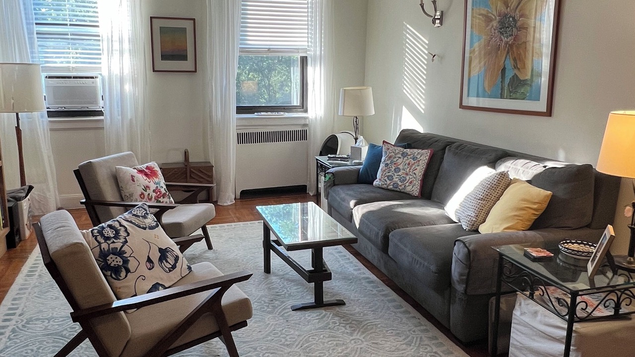 Photo of Livingroom in Fort George
