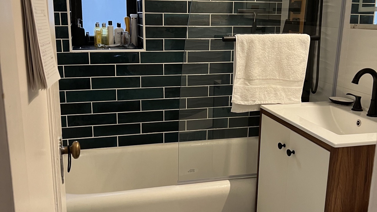 Photo of Bathroom in Fort George