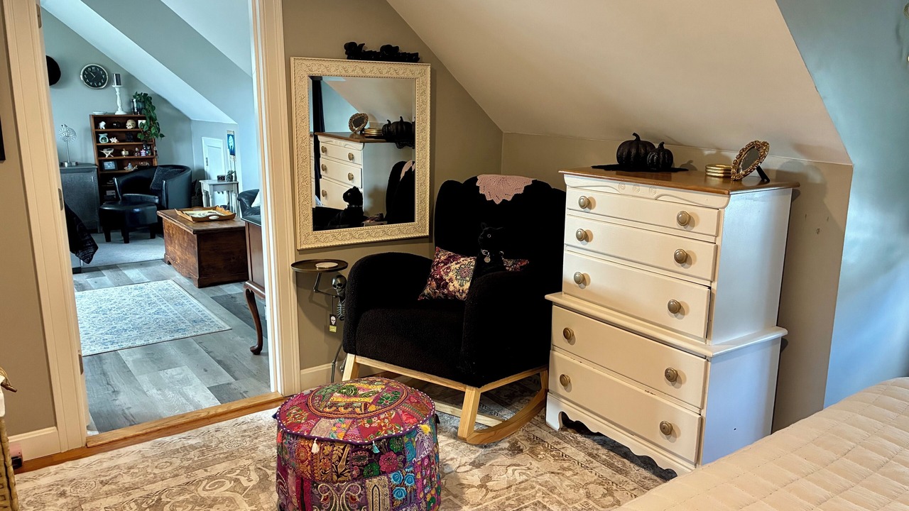 Photo of Bedroom in Salem