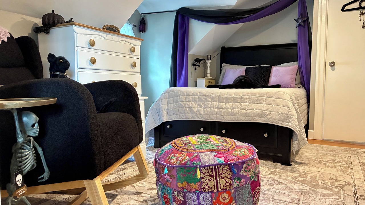 Photo of Bedroom in Salem