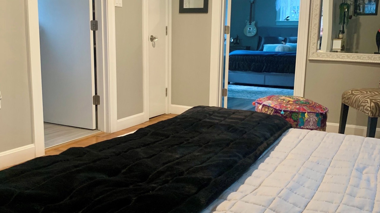 Photo of Bedroom in Salem