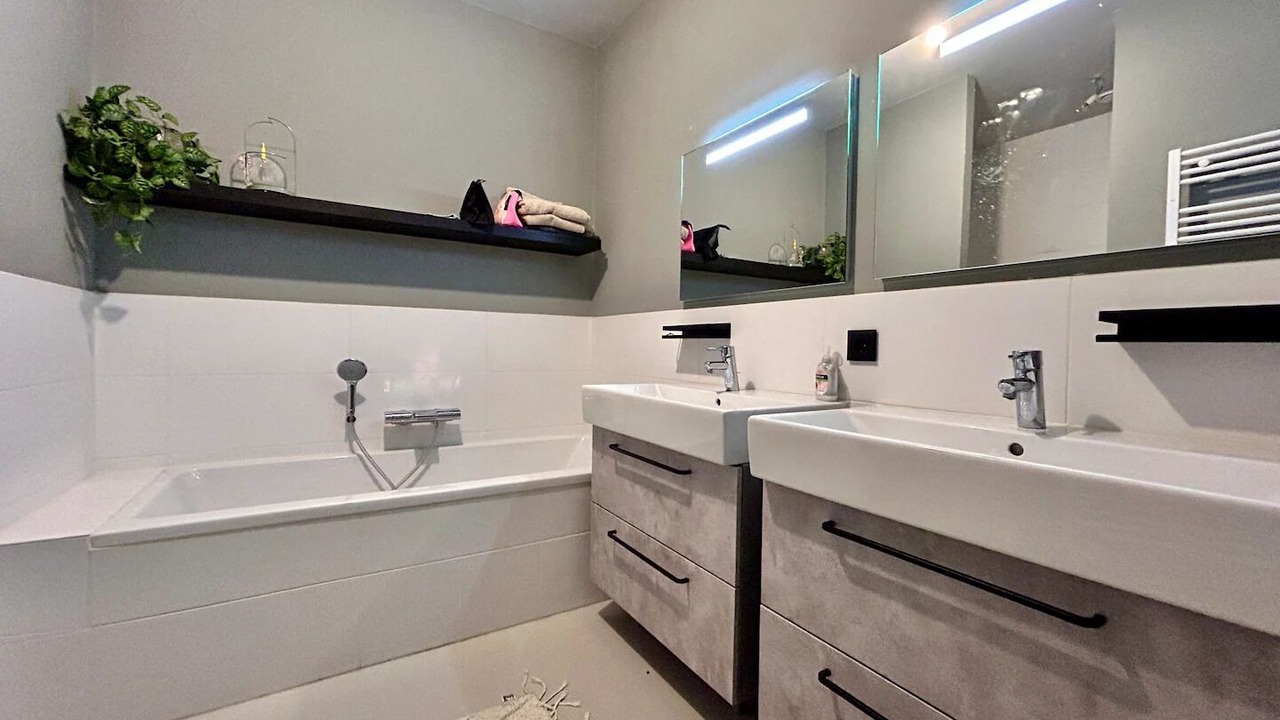 Photo of Bathroom in Amsterdam West