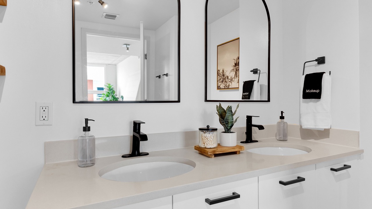 Photo of Bathroom in Wynwood Art District