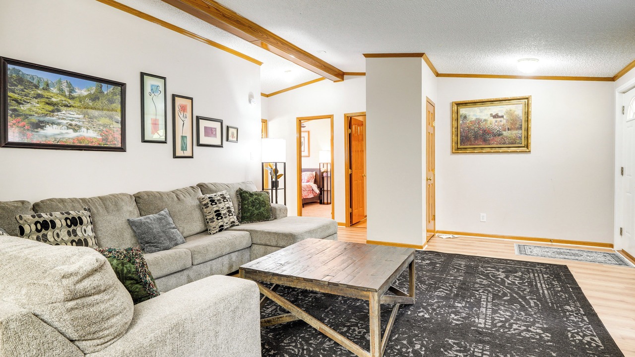 Photo of Livingroom in Charlestown