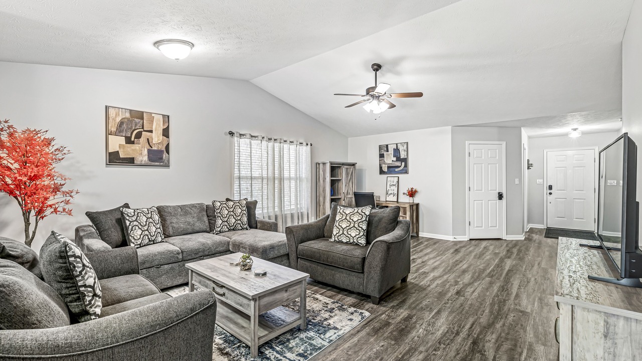 Photo of Livingroom in Noblesville