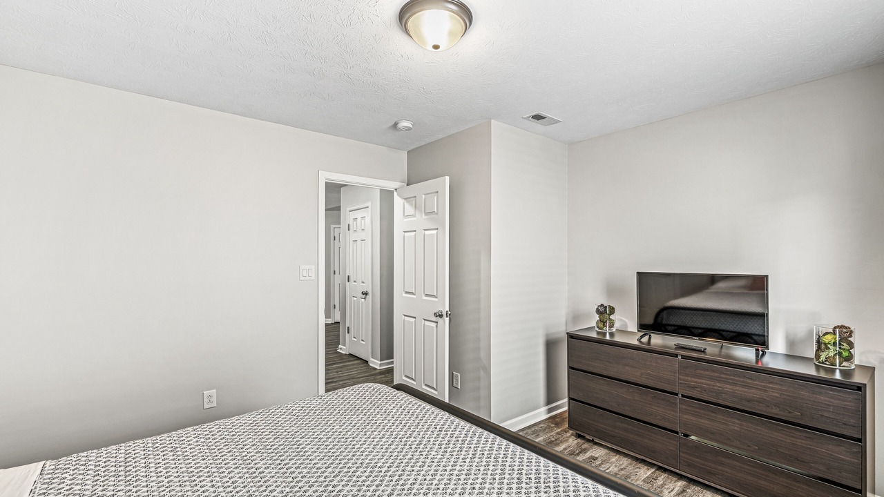 Photo of Bedroom in Noblesville