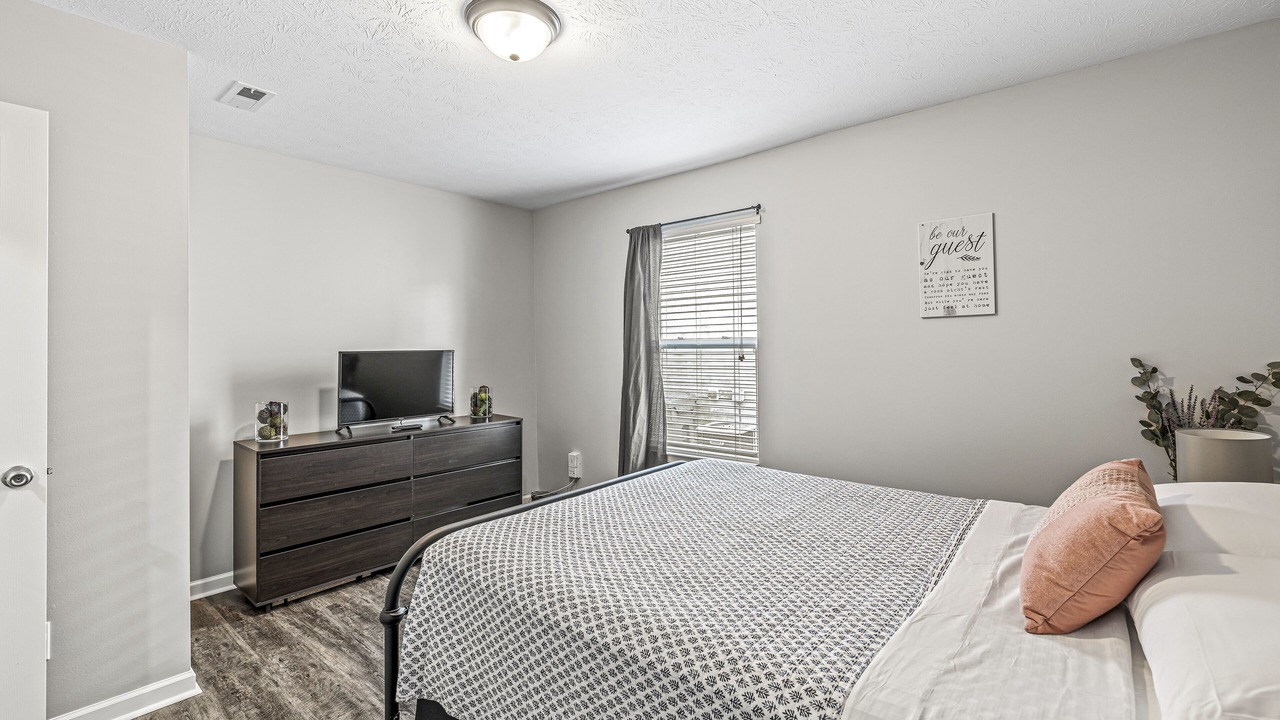 Photo of Bedroom in Noblesville