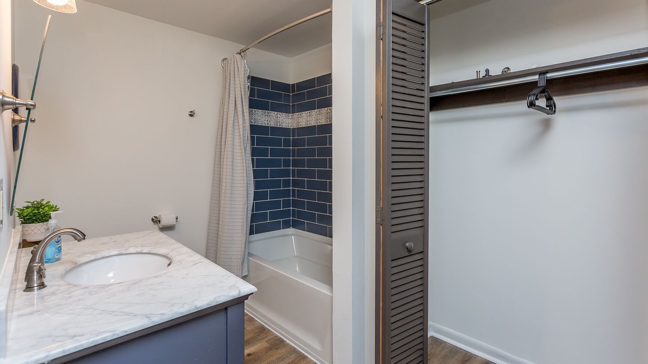Photo of Bathroom in Massanutten