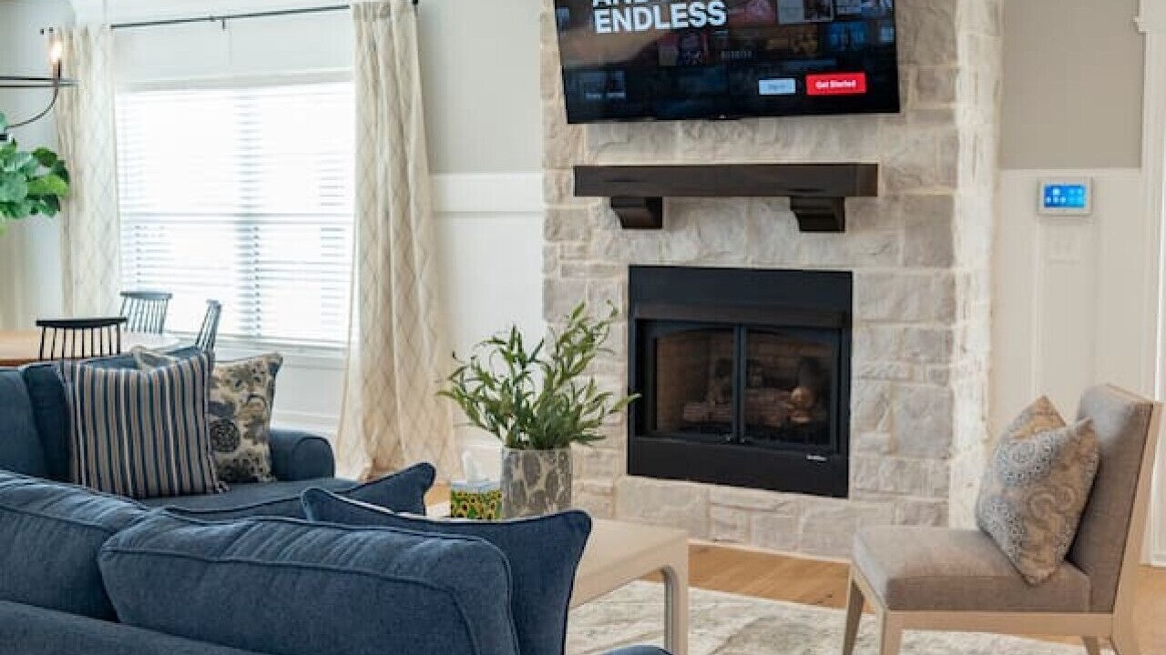 Photo of Livingroom in Forest