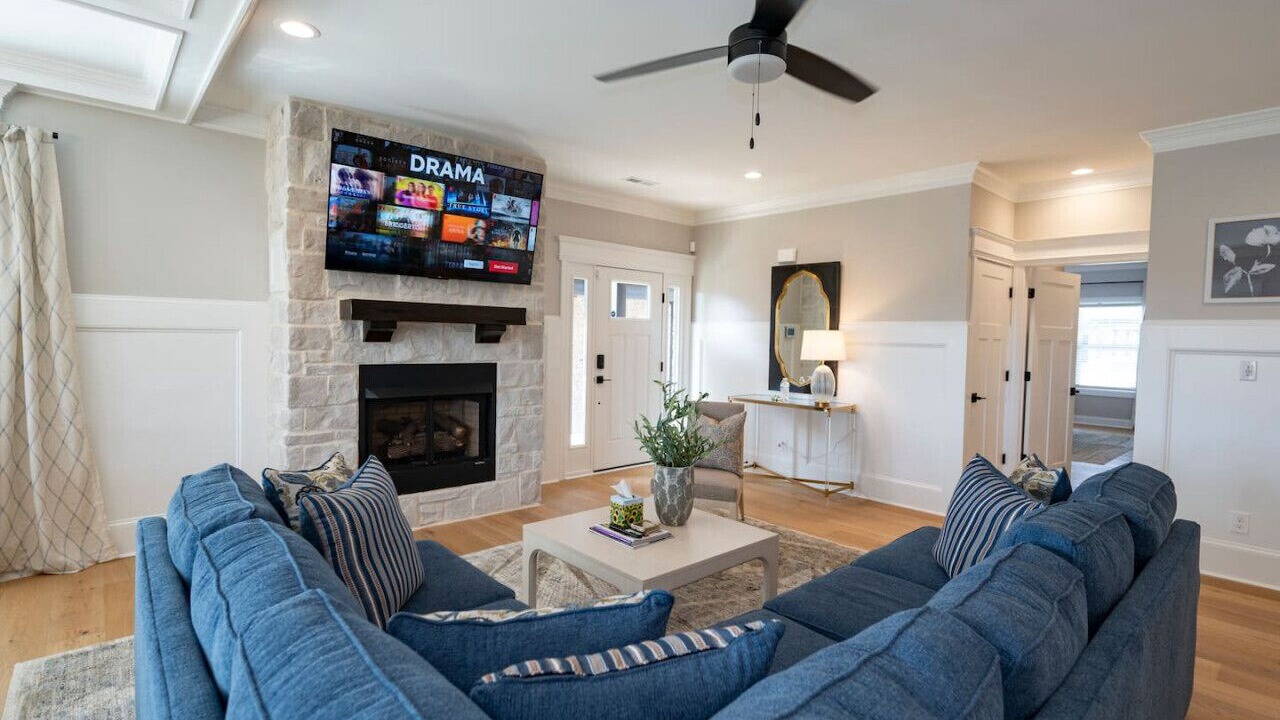 Photo of Livingroom in Forest