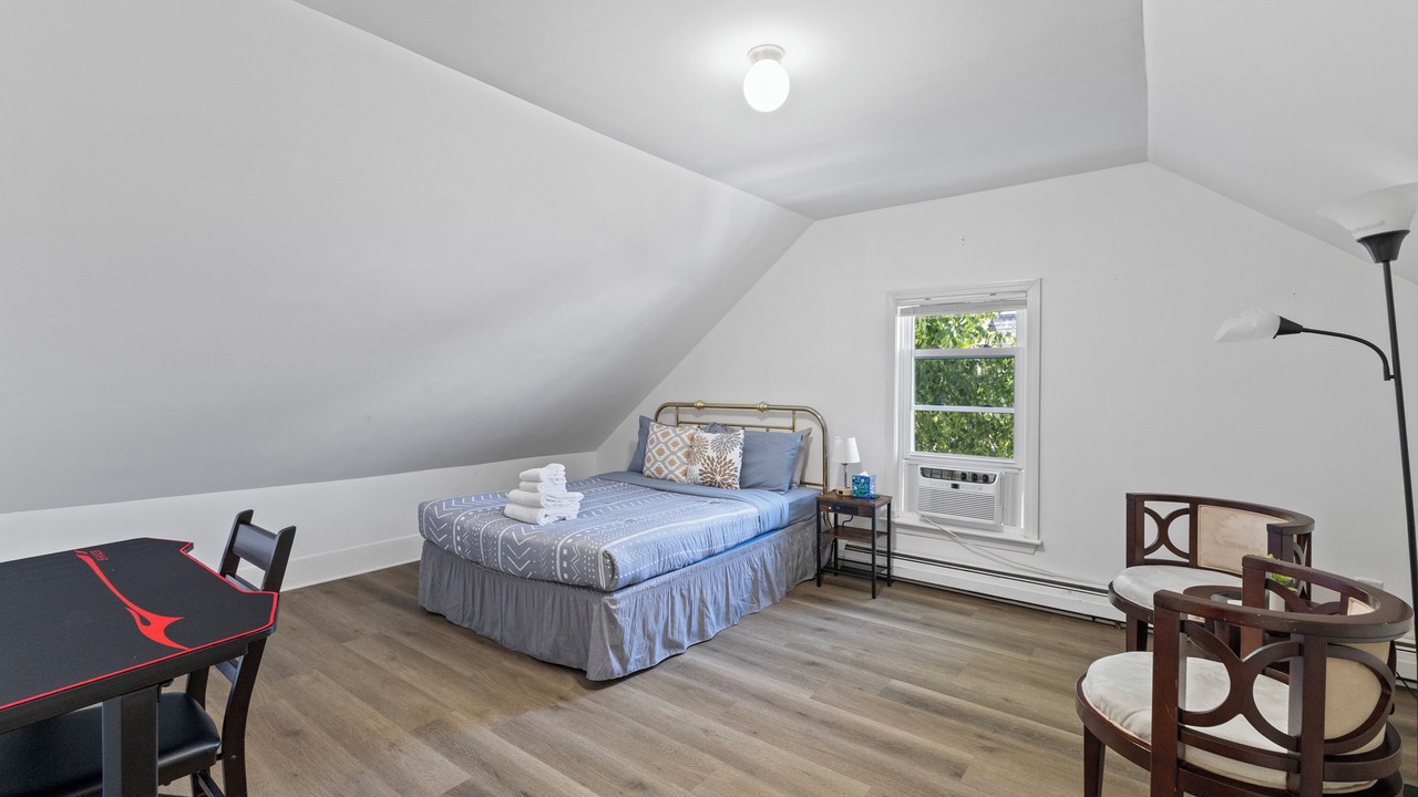 Photo of Bedroom in Malden