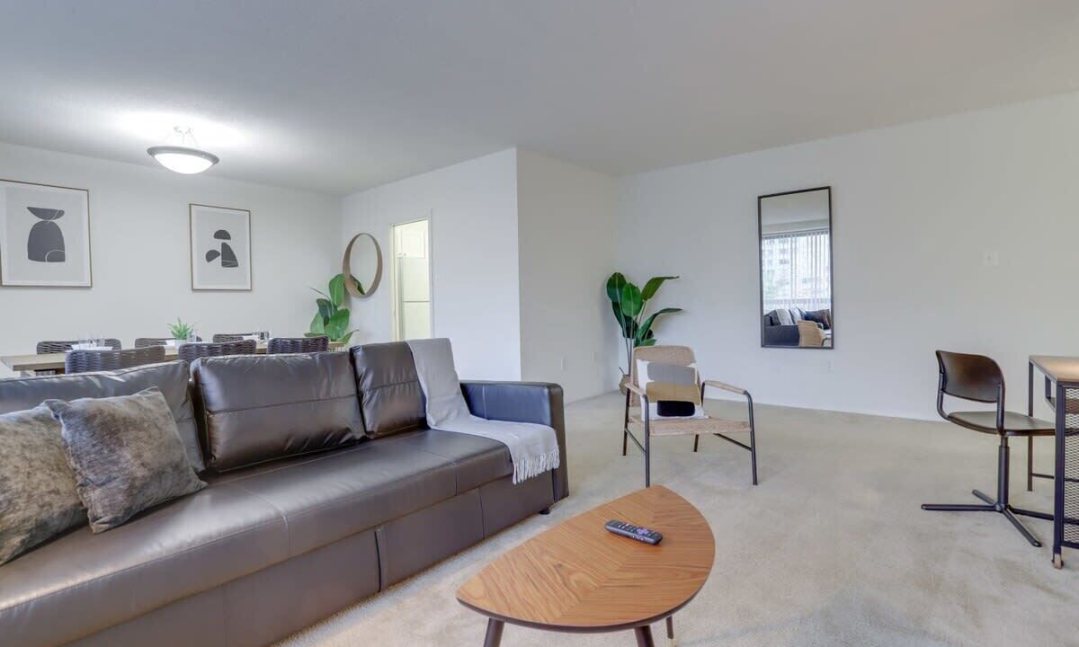 Photo of Livingroom in Aurora Highlands