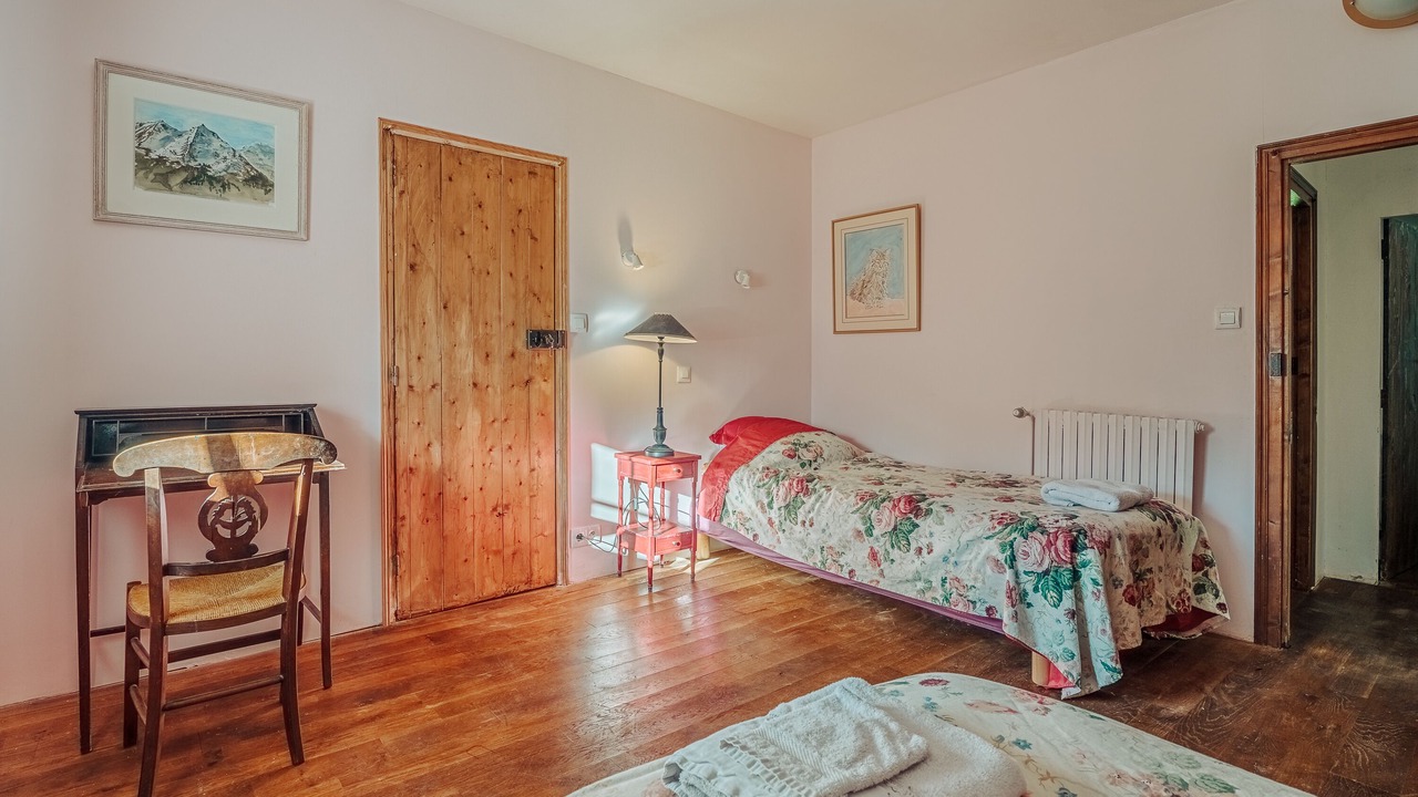 Photo of Bedroom in Saint-Jouan-des-Guerets