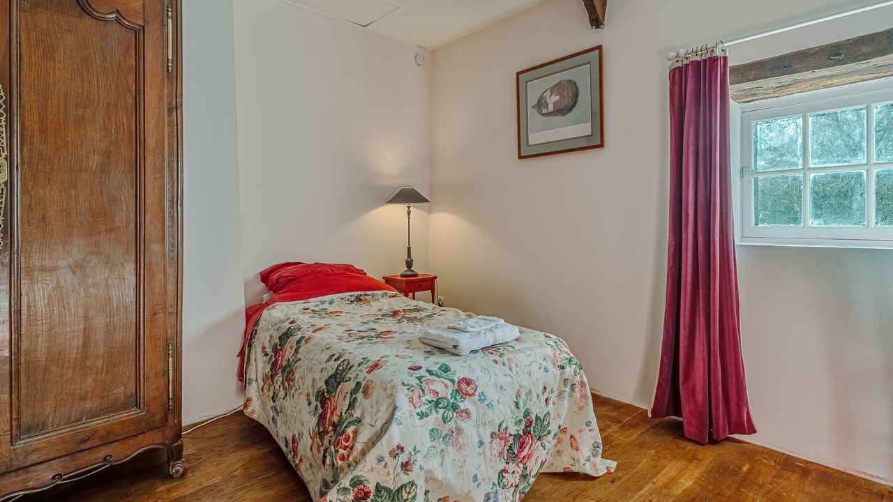 Photo of Bedroom in Saint-Jouan-des-Guerets
