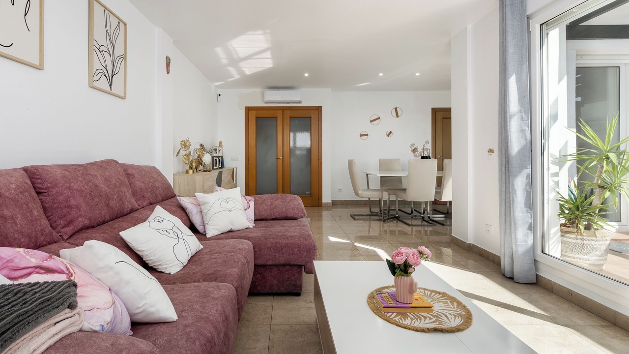 Photo of Livingroom in Alcorrin
