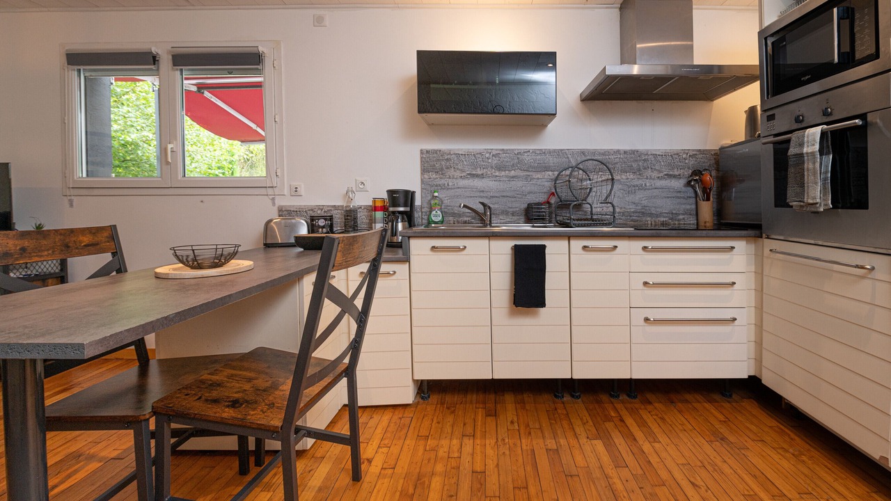 Photo of Kitchen in Meslan