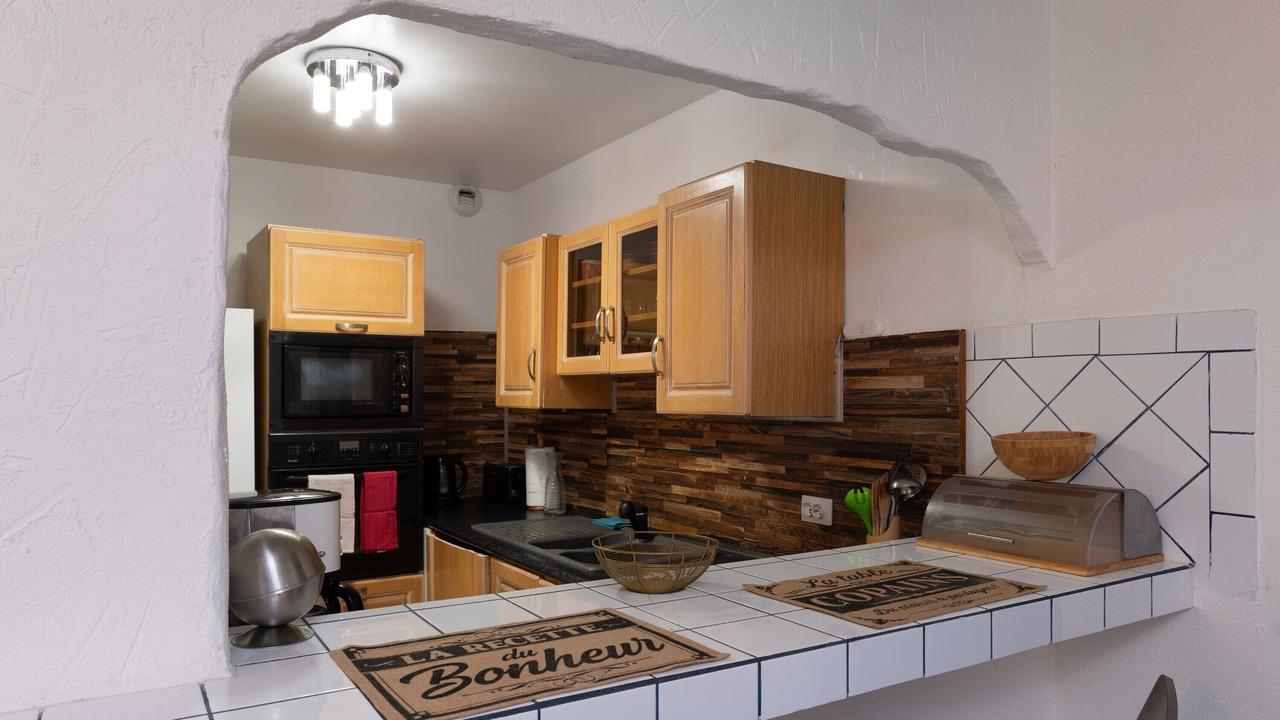 Photo of Kitchen in Meslan
