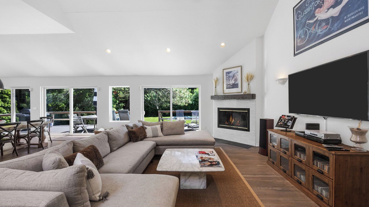 Photo of Livingroom in Shinnecock Hills