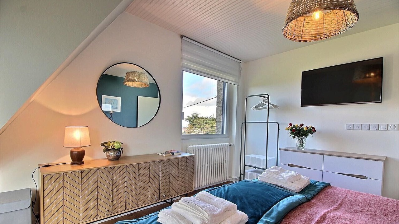 Photo of Bedroom in Sables-d'Or-les-Pins