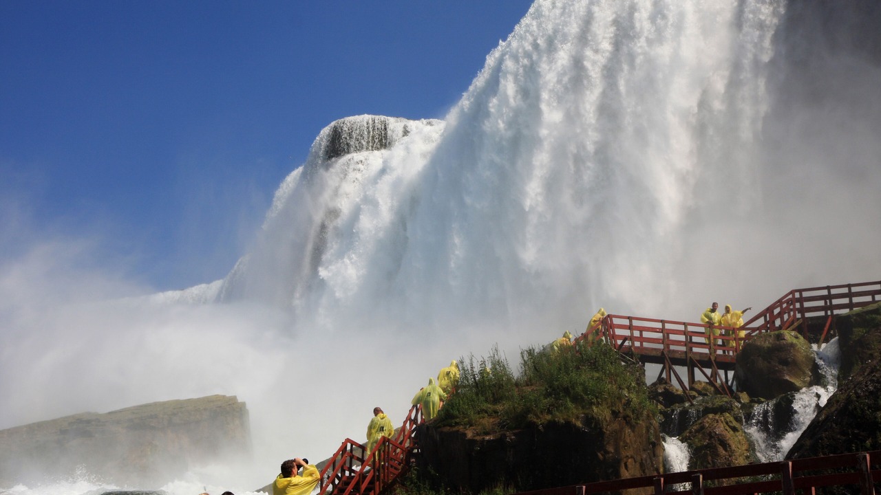 Photo of Others in Niagara Falls