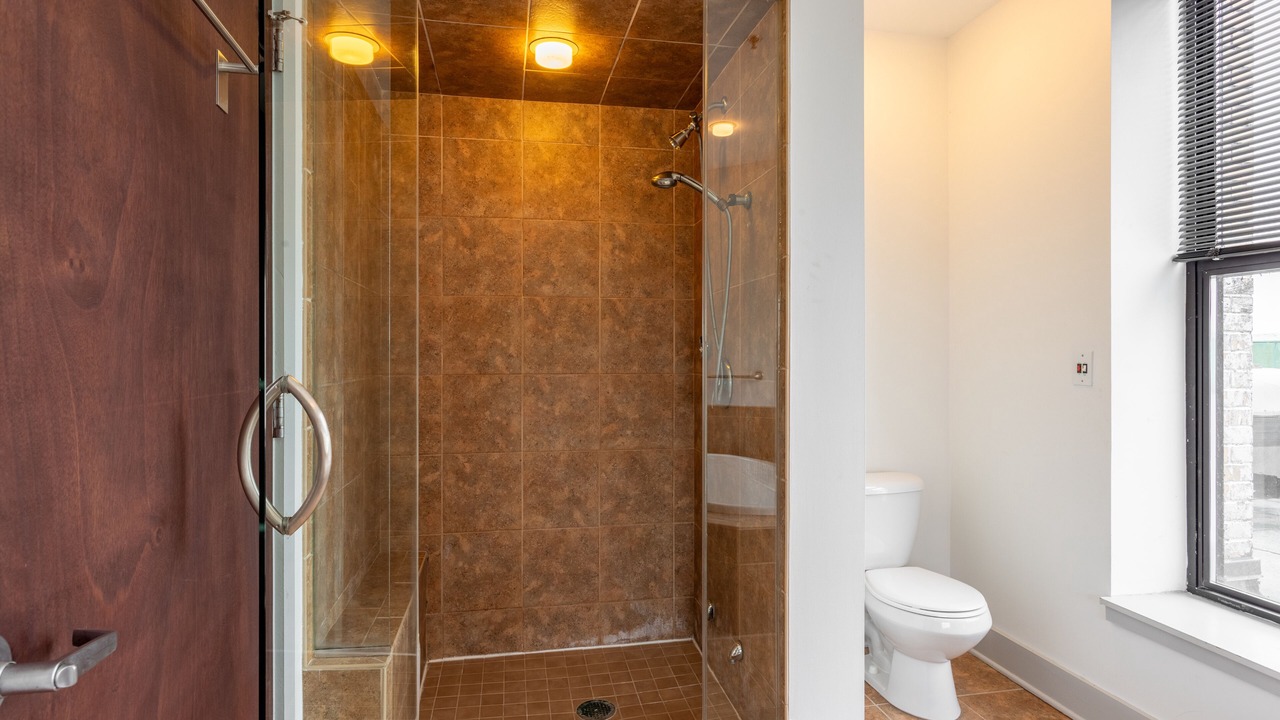 Photo of Bathroom in Niagara Falls