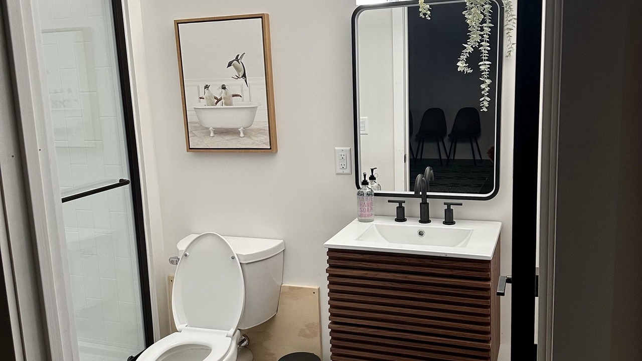 Photo of Bathroom in Palmyra
