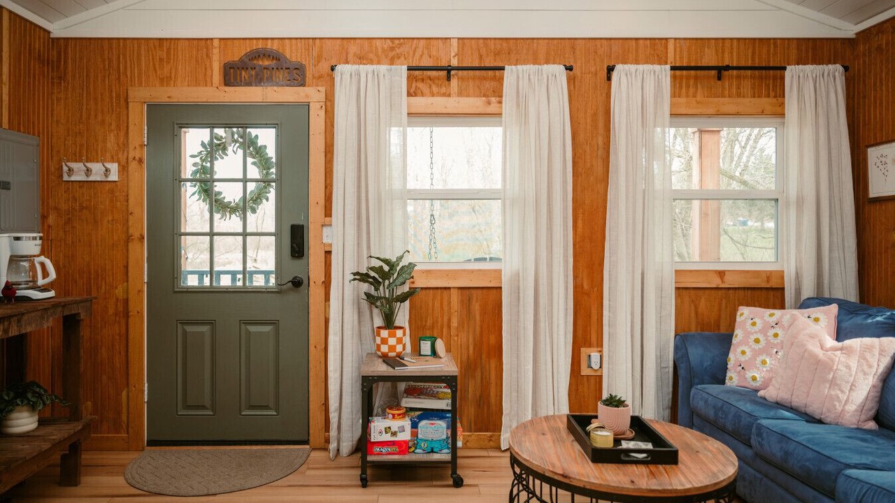 Photo of Livingroom in West Newton