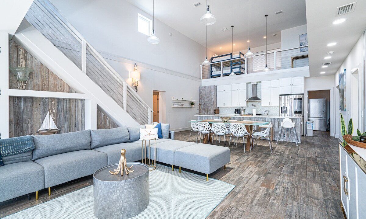 Photo of Livingroom in Fort Bay