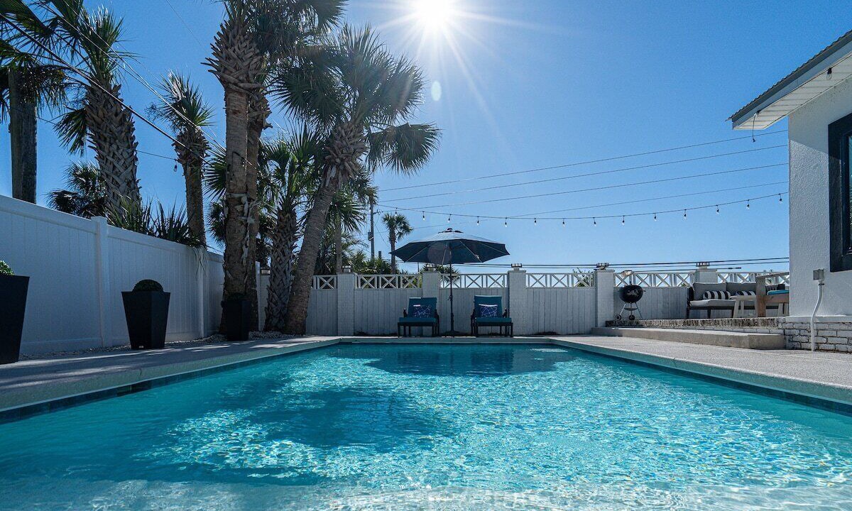 Photo of Outdoor in Fort Bay