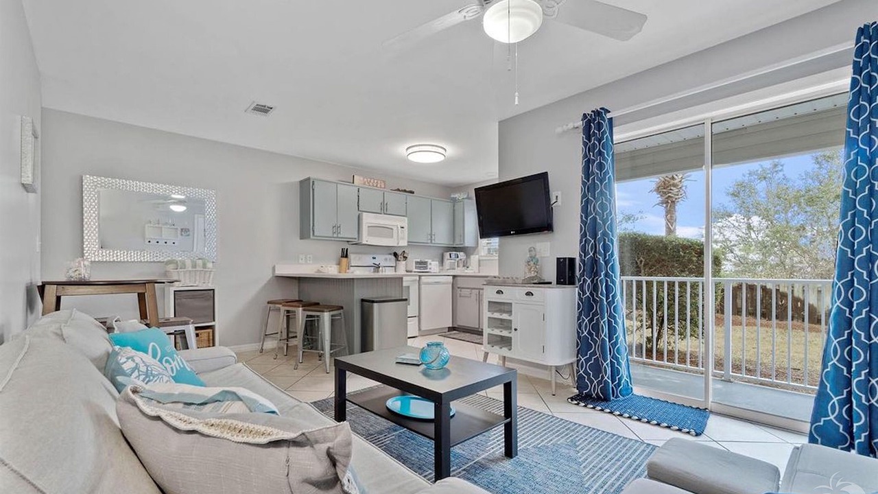 Photo of Livingroom in WaterSound West Beach