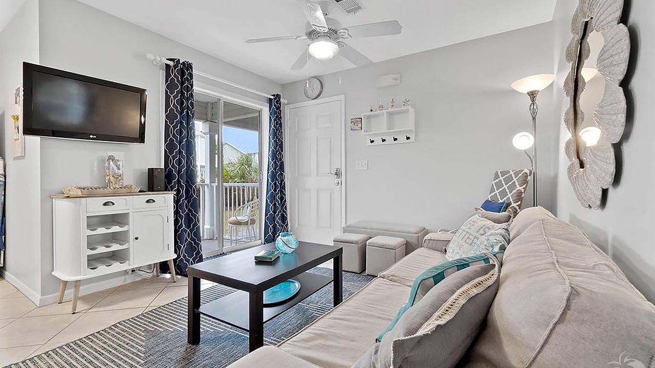 Photo of Livingroom in WaterSound West Beach