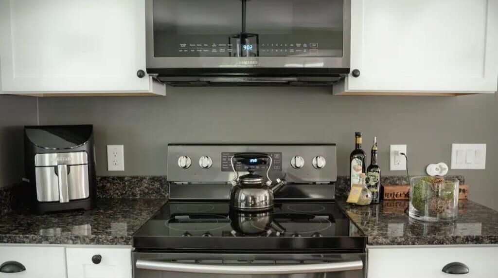 Photo of Kitchen in Town of Reading