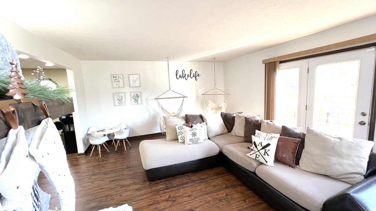 Photo of Livingroom in Cartersburg