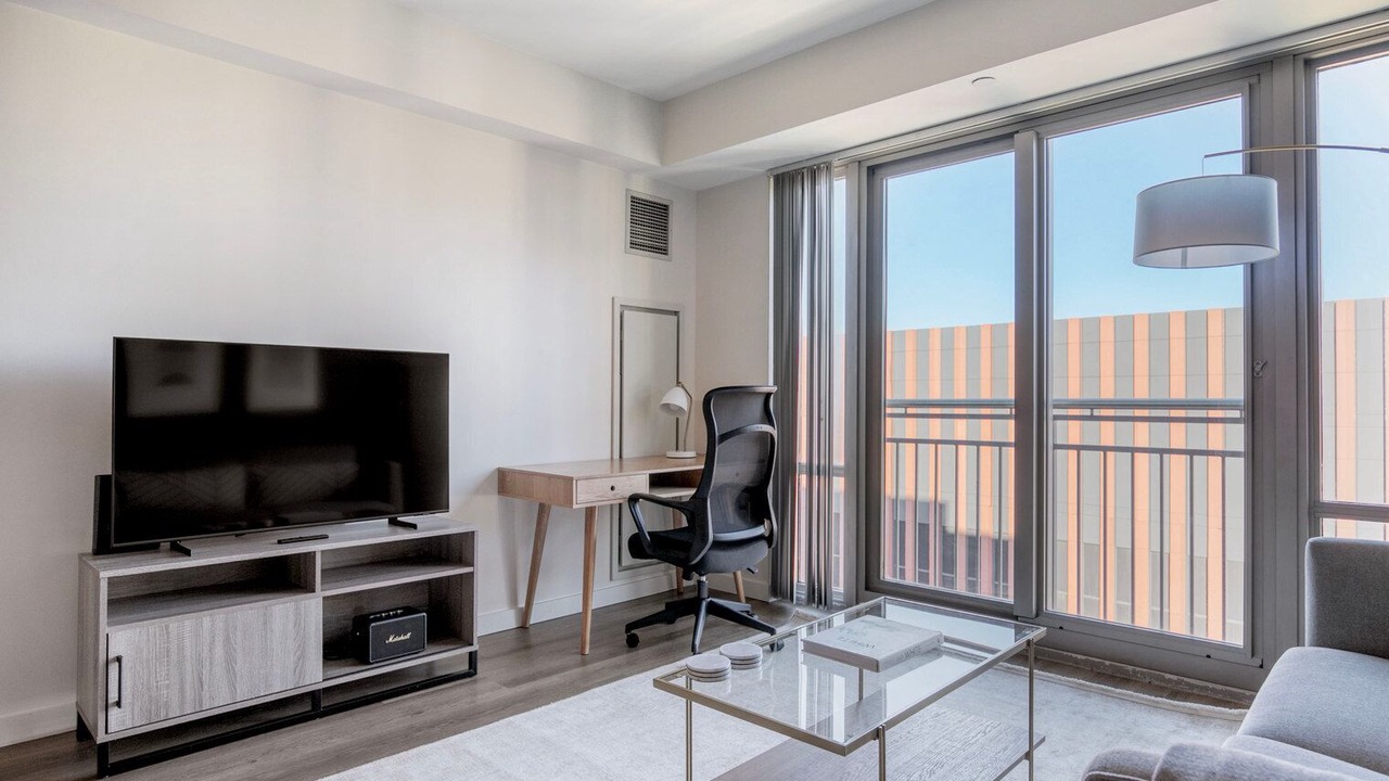 Photo of Livingroom in East Cambridge