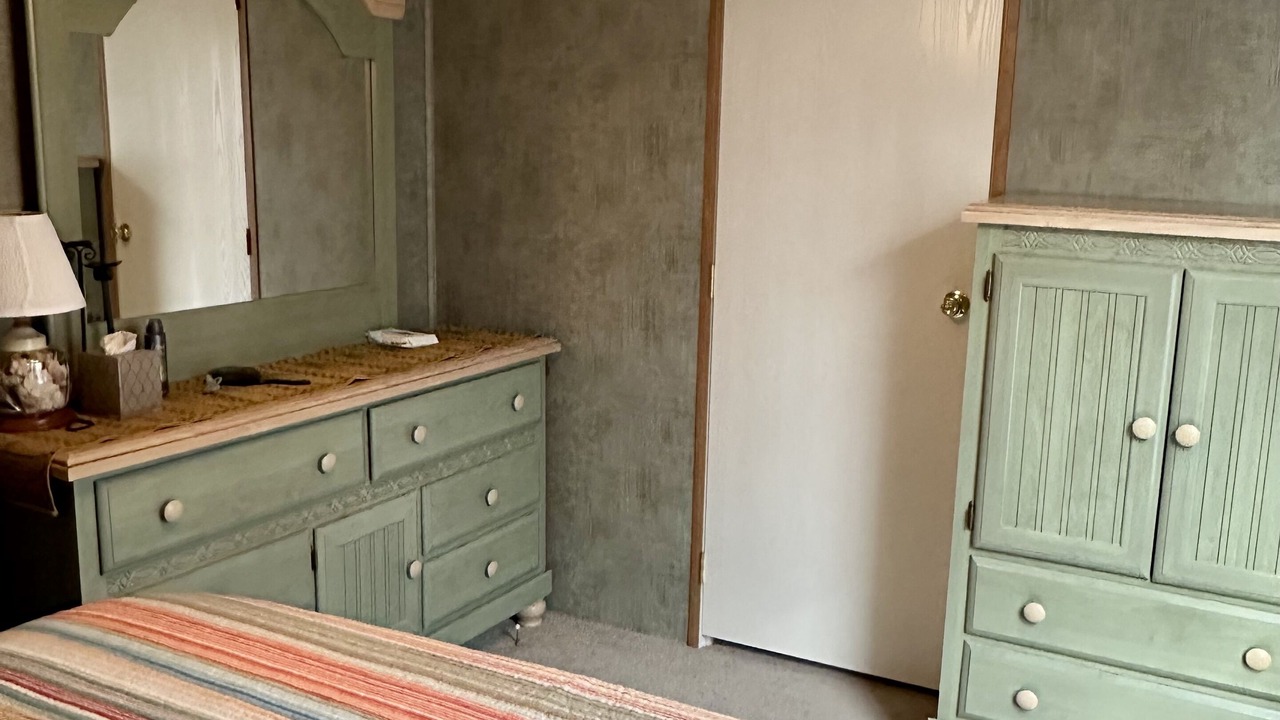 Photo of Bedroom in Perry