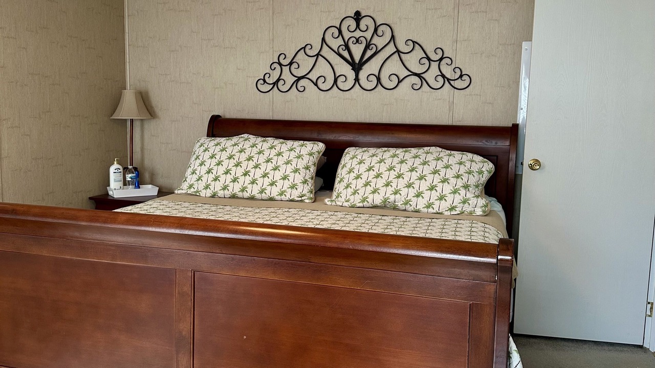 Photo of Bedroom in Perry