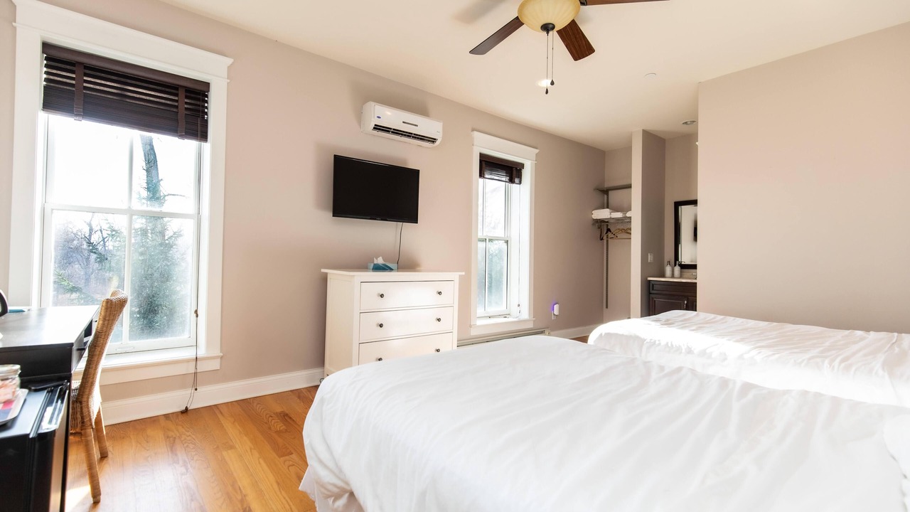 Photo of Bedroom in Michigan City