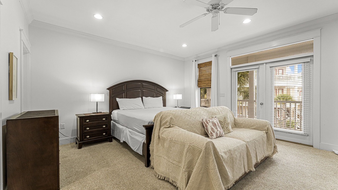 Photo of Bedroom in Treetop