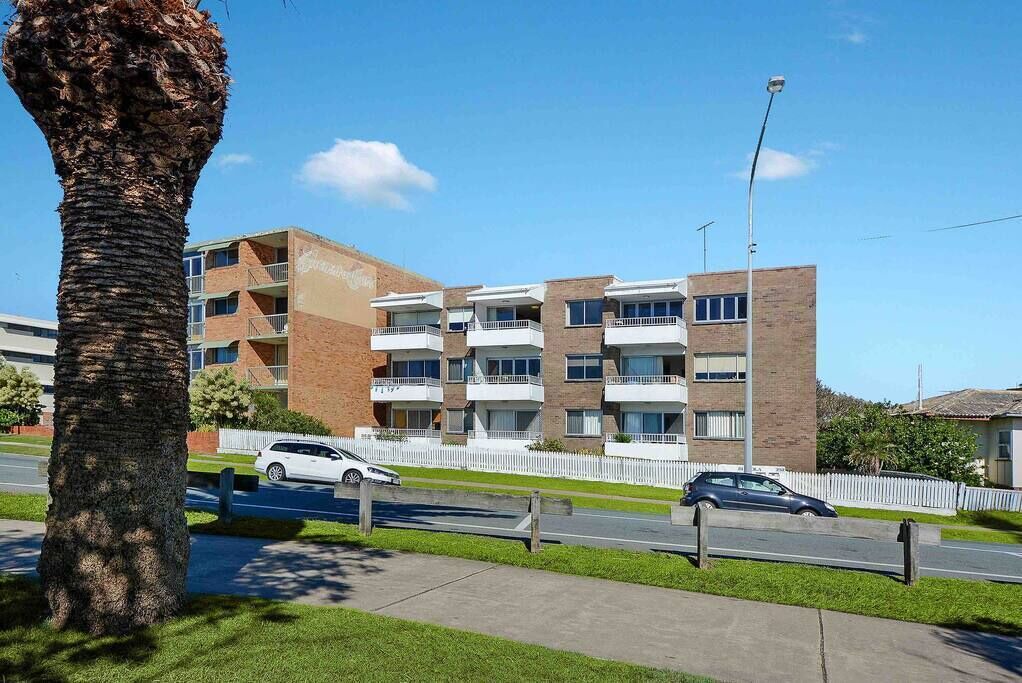Photo of Outdoor in Alexandra Headland