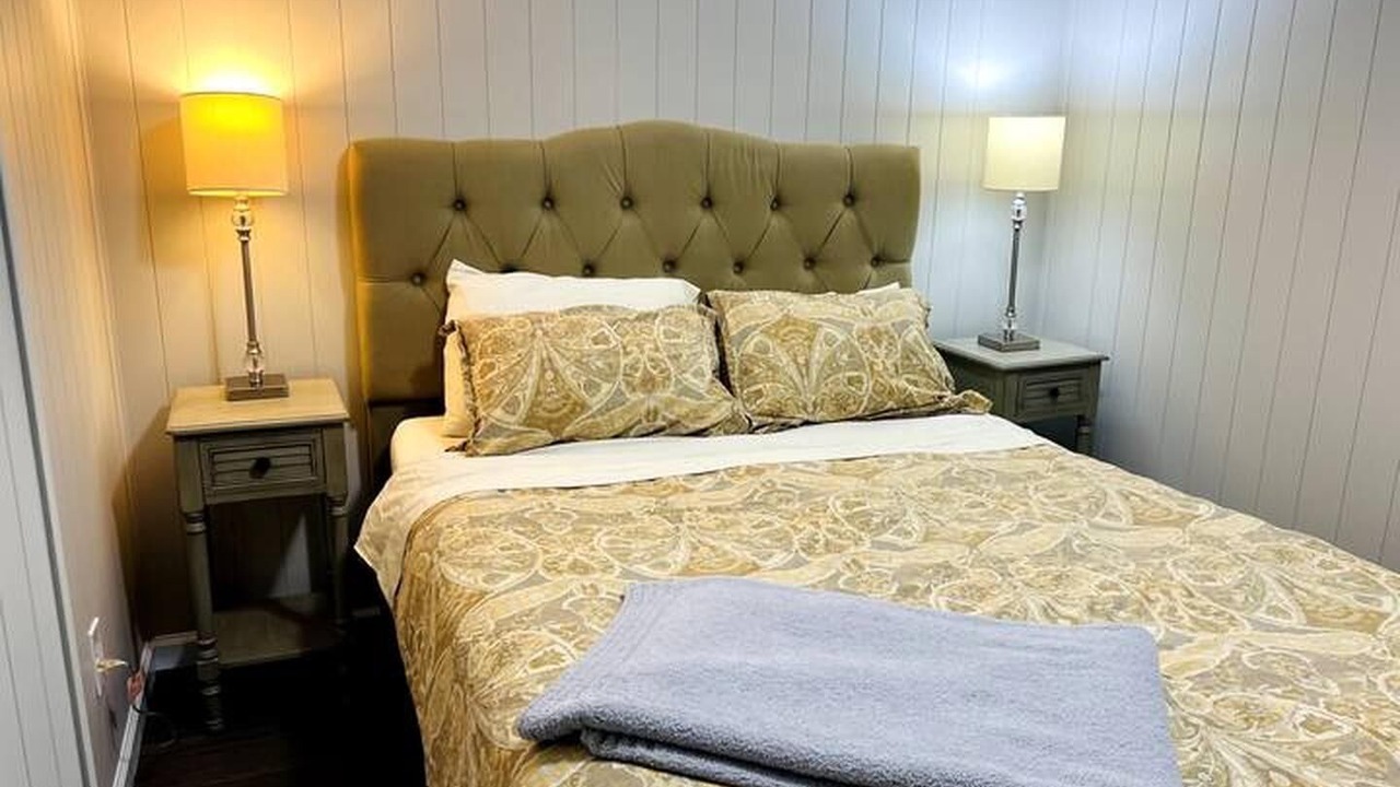 Photo of Bedroom in Gary
